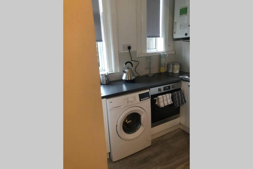אלכסנדריה One Bedroom Flat On The Banks Of Loch Lomond מראה חיצוני תמונה
